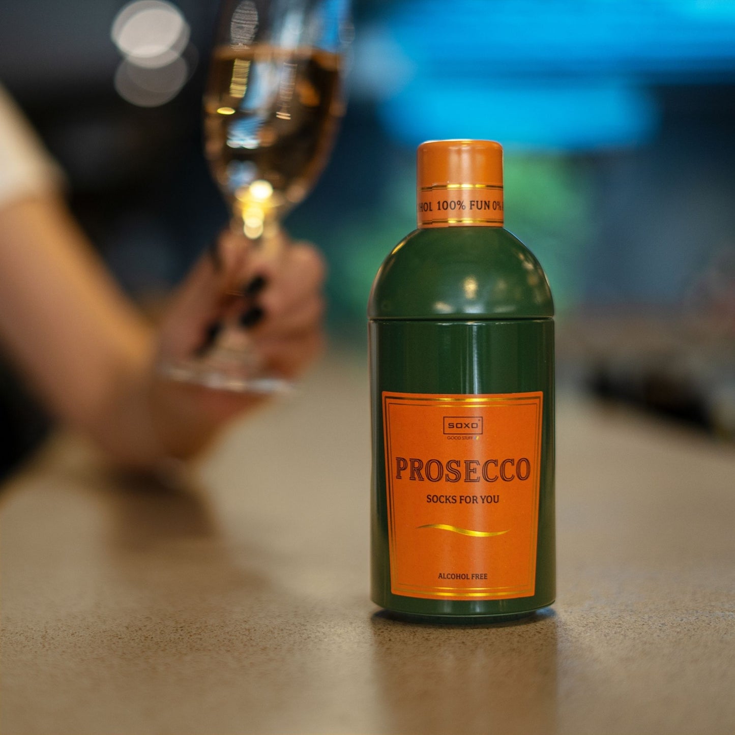 SOXO moteriškos kojinės „Prosecco“ butelyje